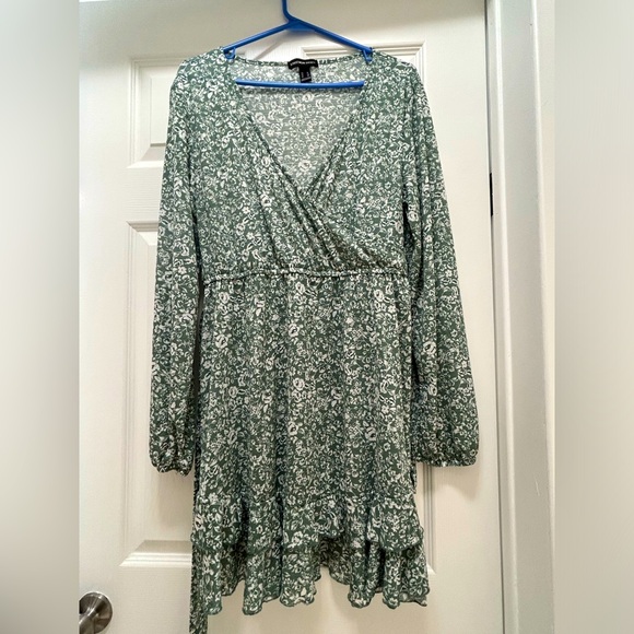 SWS Long Sleeve V-Neck Floral Summer Dress - Picture 1 of 7